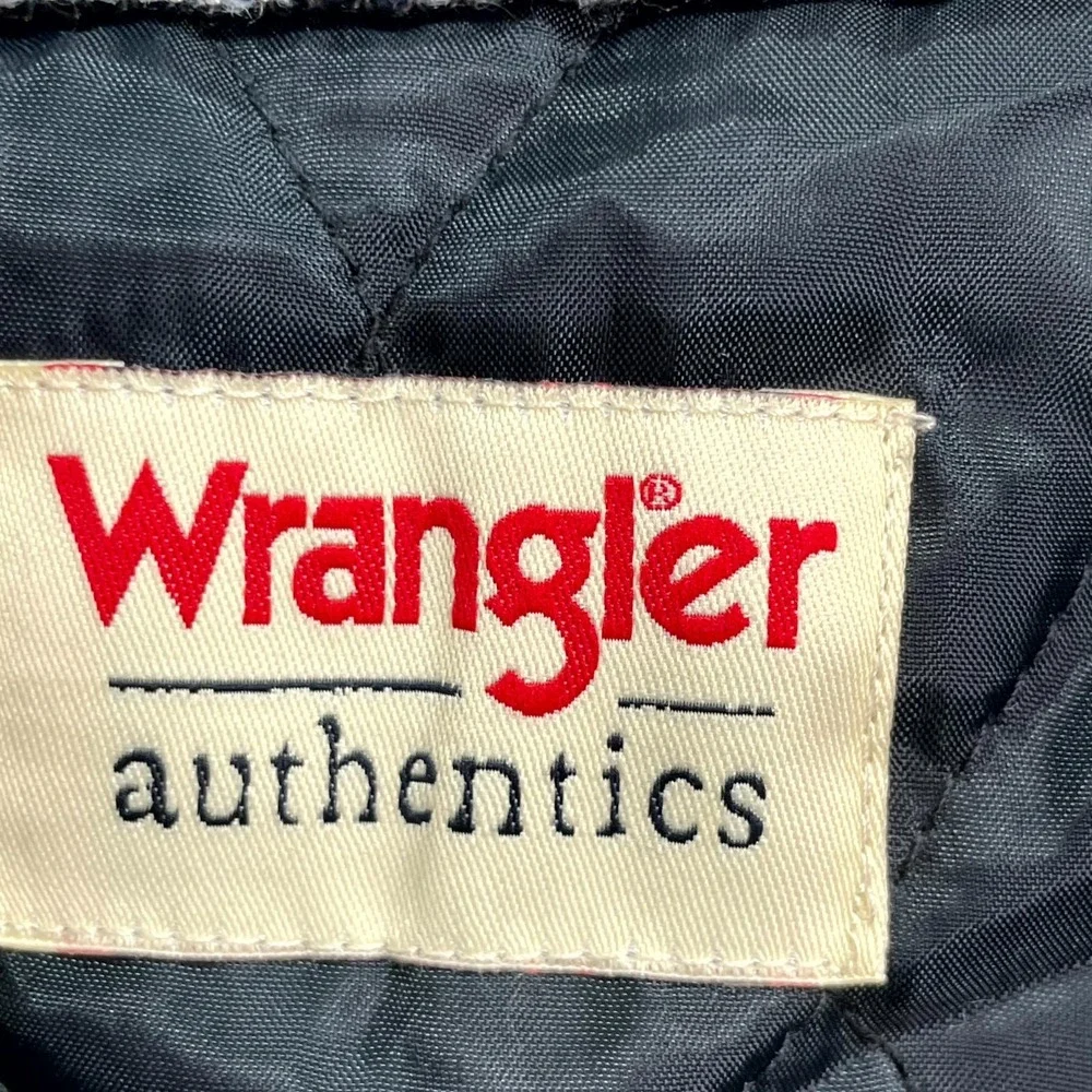 Wrangler Authentics Hooded Flannel Shirt Jacket Mens Small Quilted Lined Outdoor